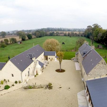 Les Perelles Bed & Breakfast Saint-Vigor-le-Grand ภายนอก รูปภาพ