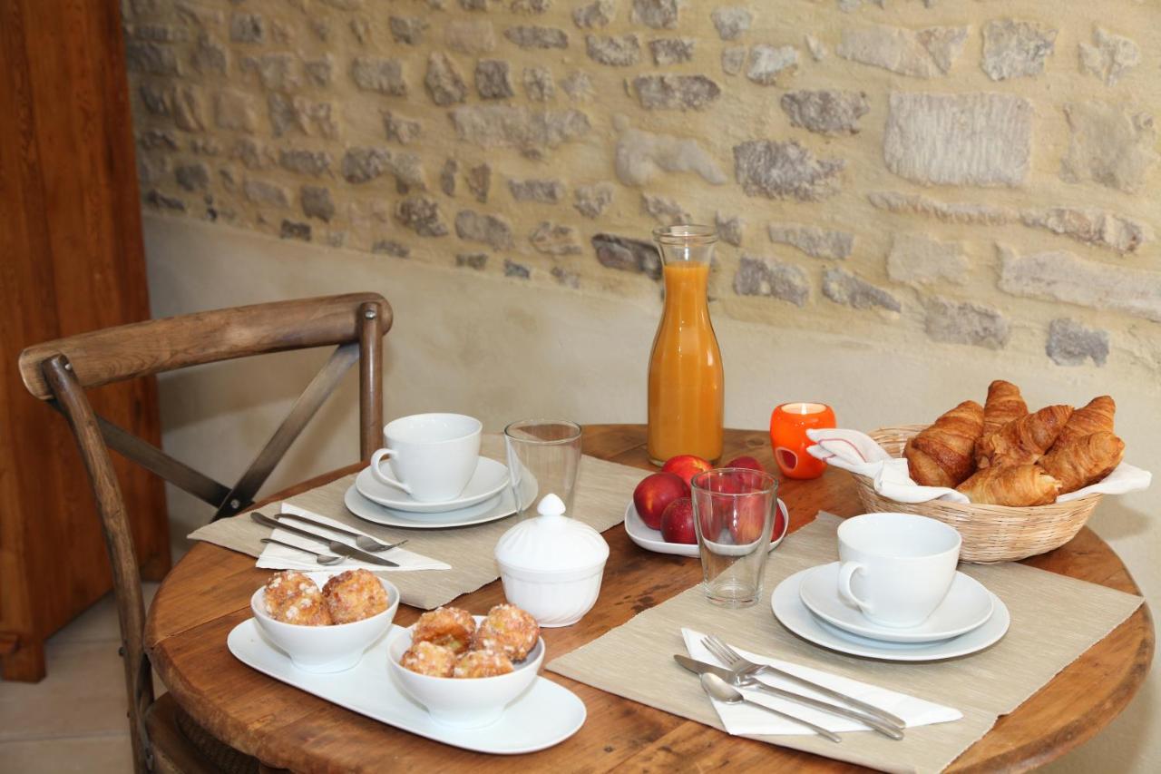 Les Perelles Bed & Breakfast Saint-Vigor-le-Grand ภายนอก รูปภาพ